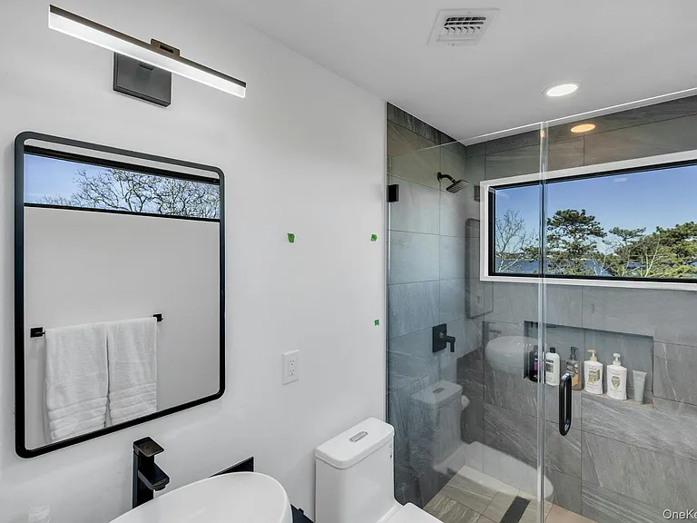 10 Bay View Dr — Photo 19
