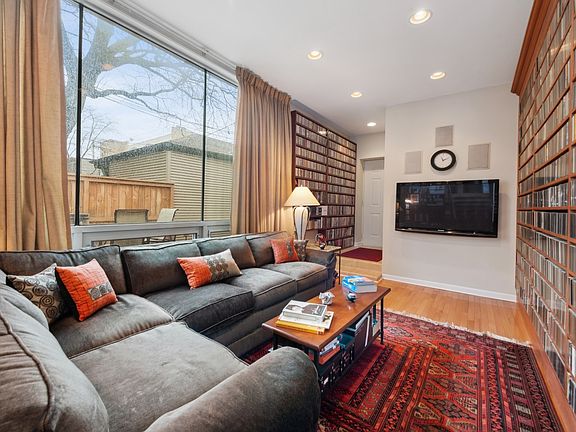 FamilyRoom