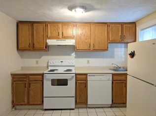 9 Banks St #U1, Cambridge, MA 02138