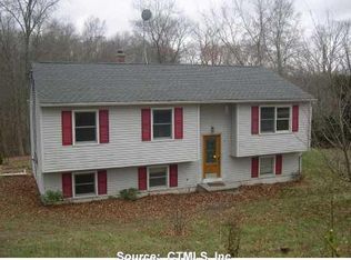 71 Hanover Rd, Baltic, CT 06330