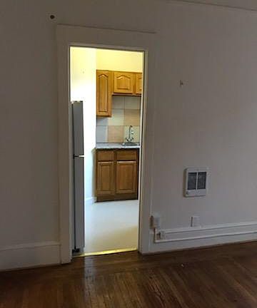 3rd image of 237 Leavenworth St APT 102