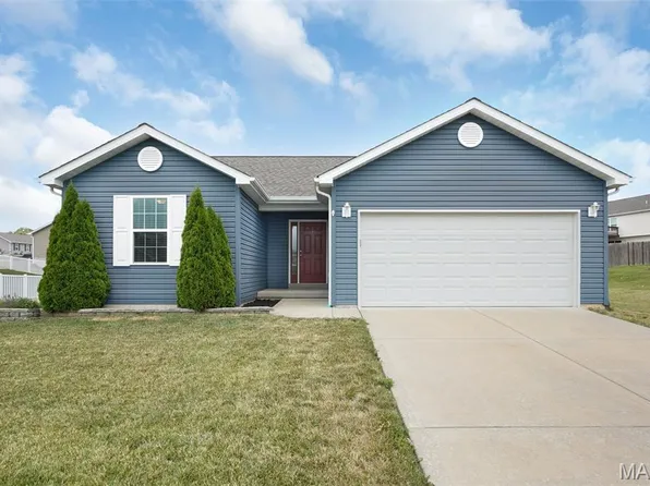 120 Jamison Connor Dr, Winfield, MO 63389