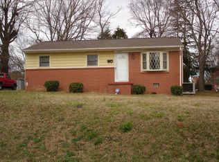 1201 2nd St, Eden, NC 27288
