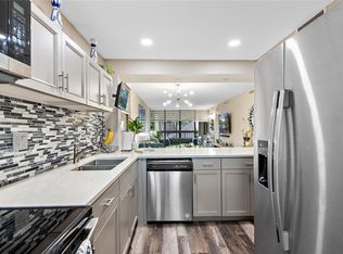 8437 Forest Hills Dr APT 205, Coral Springs, FL 33065