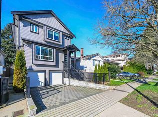 4737 Gothard St, Vancouver, BC V5R 3K9
