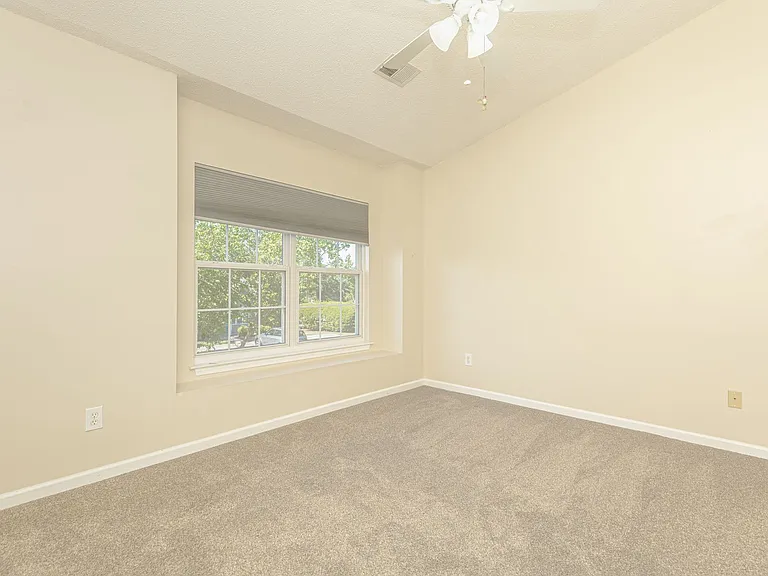 754 Aspen Dr — Photo 19