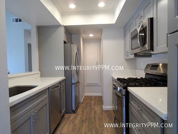 2nd image of 9370 Twin Trails Dr Unit 202