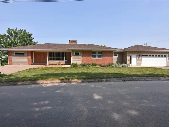 505 West St, Williamsburg, IA 52361