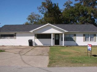 2608 Avenue G, Nederland, TX 77627