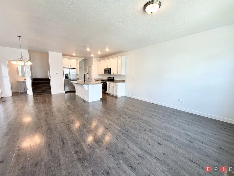 4430 W 2550 N — Photo 22