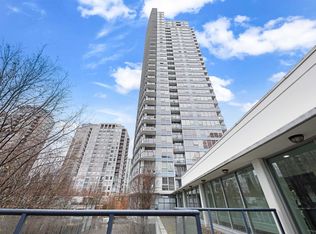 928 Beatty St #307, Vancouver, BC V6Z 3G6