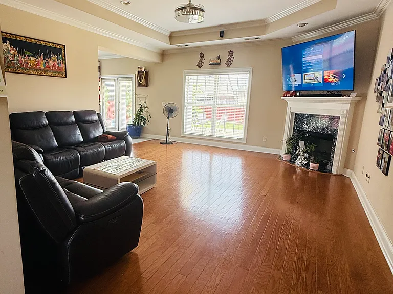 9216 Springwood Ct — Photo 3