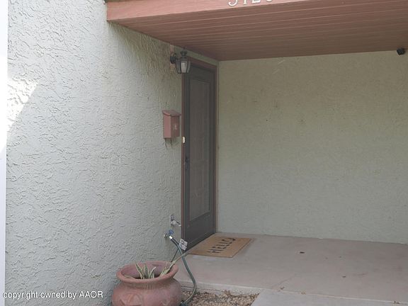 3rd image of 3129 Fleetwood Dr