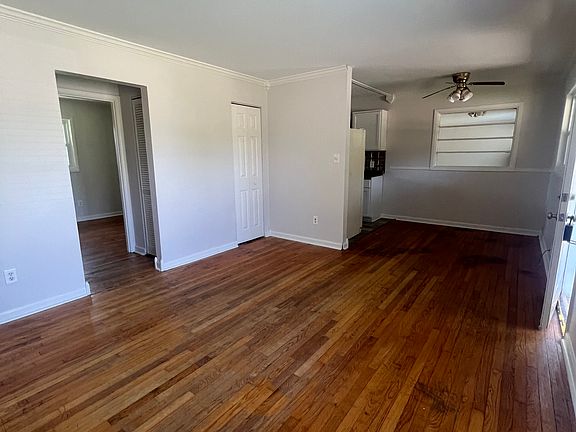 2nd image of 628 Shelborn Dr