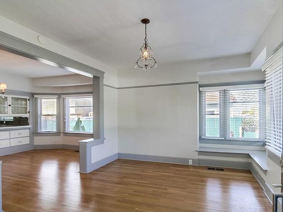 5th image of 1727 Adams Ave