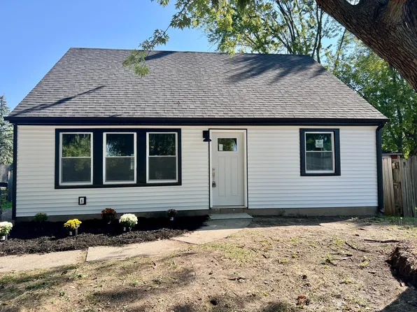 753 Imperial Rd, Valparaiso, IN 46385