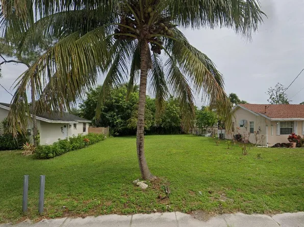 7325 Lantana Road, Lake Worth, FL 33467