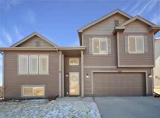 6629 Elm Hurst Dr, Papillion, NE 68133