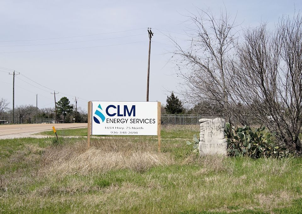 1st image of 1654 Highway 75 N