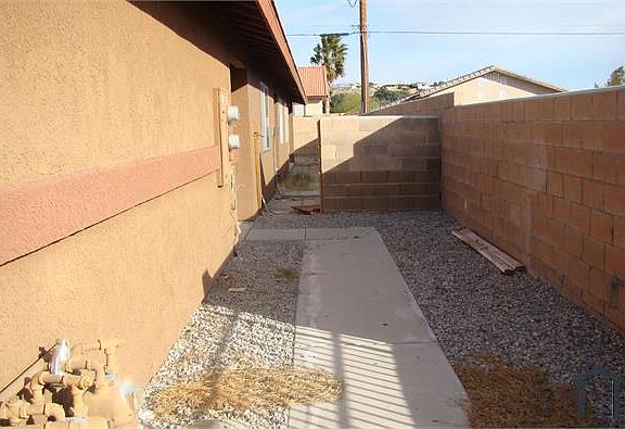 2nd image of 13740 Luis Dr #A