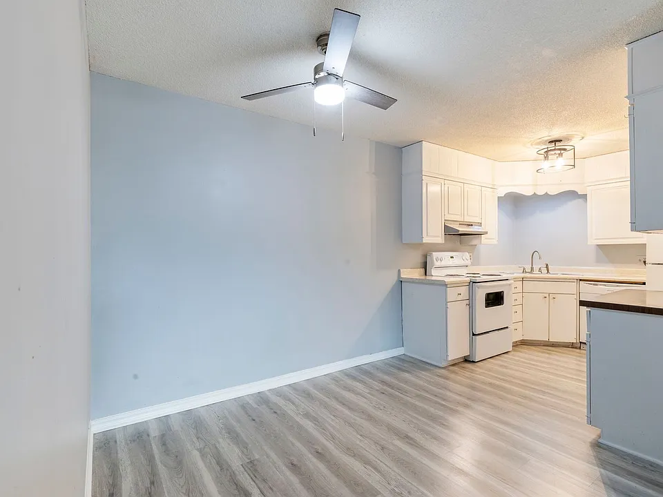 Woodward Park Apartments