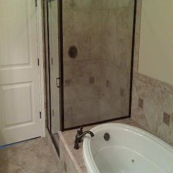 5th image of 3633 Delaware Ave