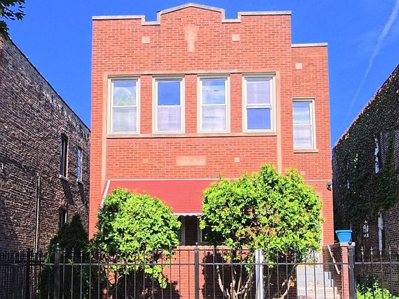 2nd image of 1755 N Meade Ave