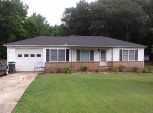 1543 Pendley Dr, Austell, GA 30168