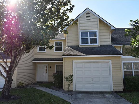 2nd image of 2010 Vero South Cir SW