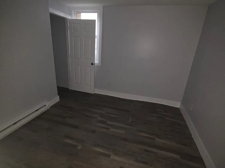159 Oakwood Pl #B — Photo 5