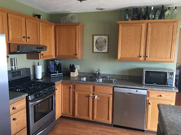 4th image of 1431 Sandhurst Ln