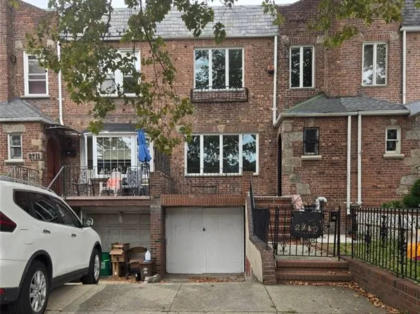 2713 Avenue Y image 1 of 21