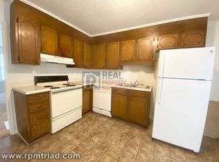 2574 Green Oaks Ct UNIT D, Winston Salem, NC 27107