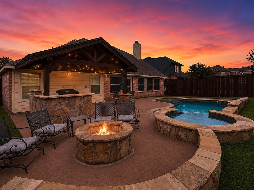 1st image of 12348 Macaroon Ln