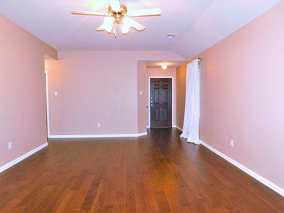 3rd image of 3704 San Lucas Ln