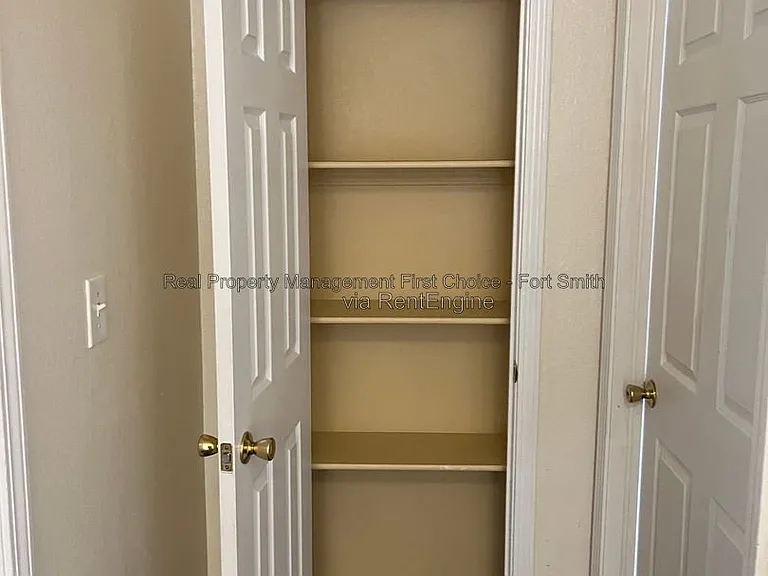 3509 Price Cir — Photo 20