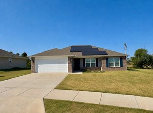 2550 Chittick St, Pea Ridge, AR 72751