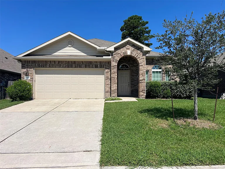 1507 Bella Garden Ct — Photo 2