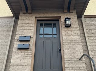 416 E Mitchell Ave #2, Cincinnati, OH 45217