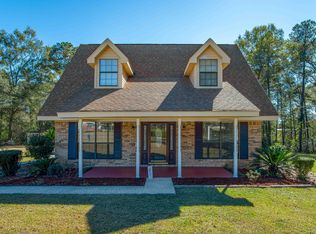 25 Asa Miley Rd, Hattiesburg, MS 39401