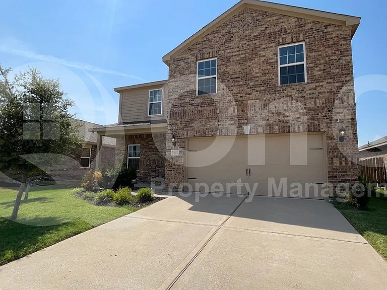 1623 White Mountain Way — Photo 4