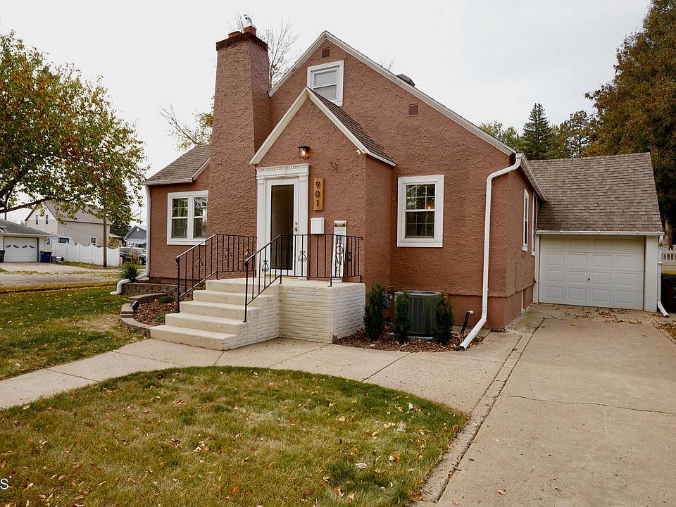 901 3rd Ave NW, Jamestown, ND 58401 Zillow