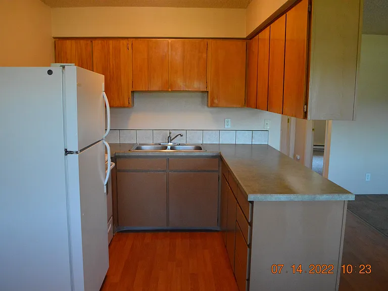 725 NW Pine St #3 — Photo 12