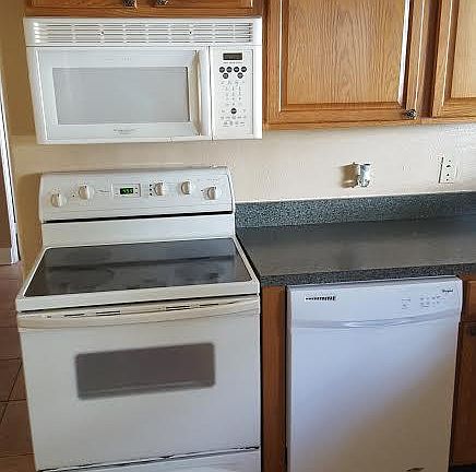 2nd image of 540 N Pennsylvania Ave