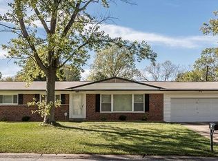 1111 Olivaire Ln, Saint Louis, MO 63132
