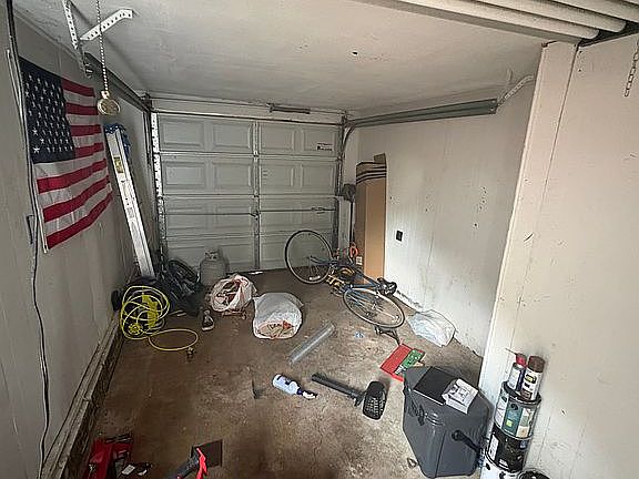 2nd image of 1808 Churchill Way