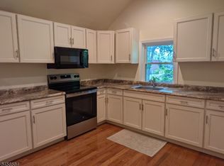 15B North Rd #B, Flanders, NJ 07836