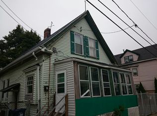 6 Middleton St, Dorchester, MA 02124