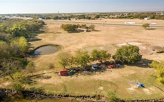 4th image of 5855 W Interstate 30