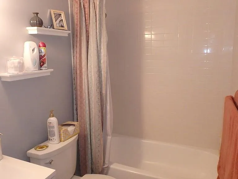 4 Post Oak Ln #14 — Photo 5